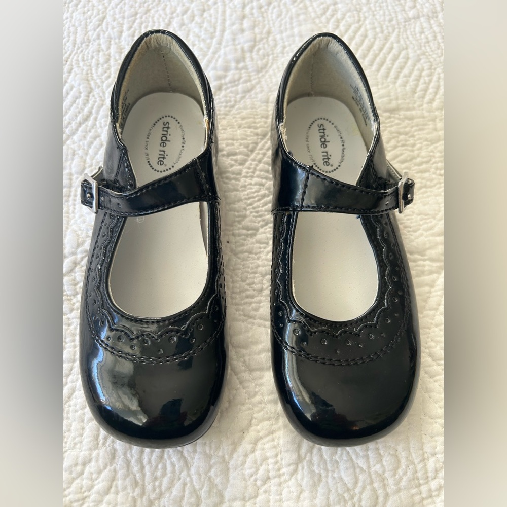 Stride Rite Black Patent Mary Jane Dress Shoes